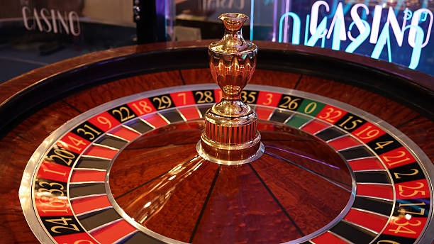 Number Pair game interface on royal168 showing pair selection grid, stake entry field, and draw schedule